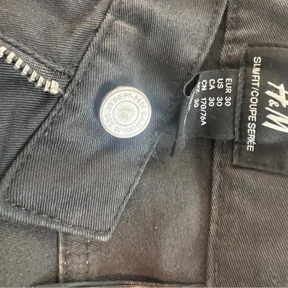 H & M Pants. Lightly worn. In great shape. Grey/Soft Blue. Slim fit. - Picture 3 of 3